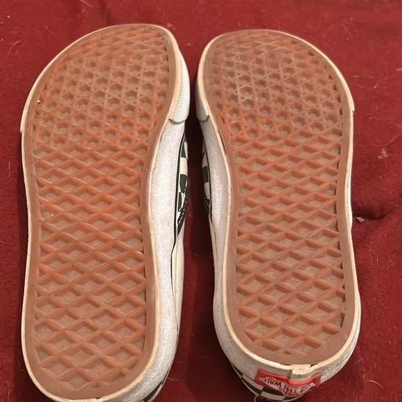 Black and white checkered vans - Picture 2 of 4